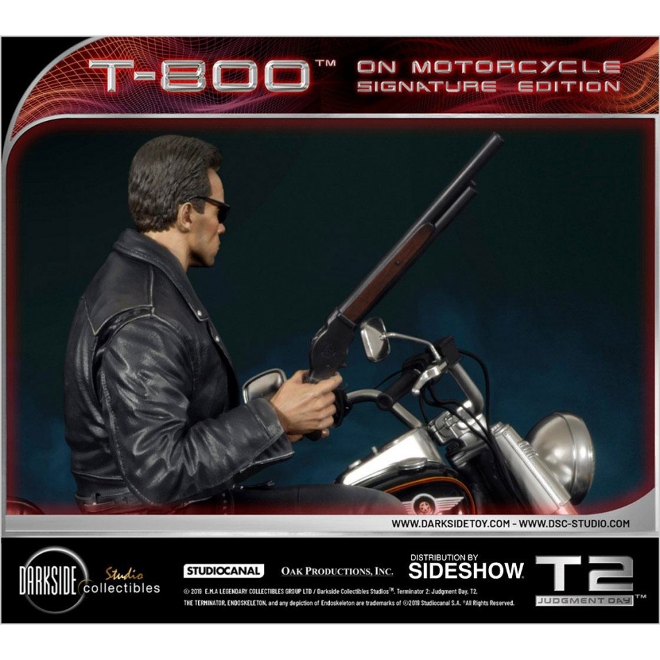 Terminator 2 Judgment Day 1/4 T-800 on Motorcycle Signature